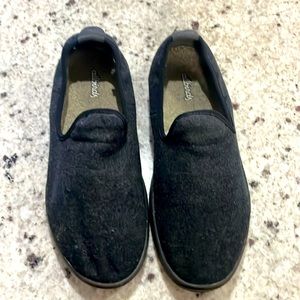 Allbirds Wool Loungers, black, very good condition. Size 8